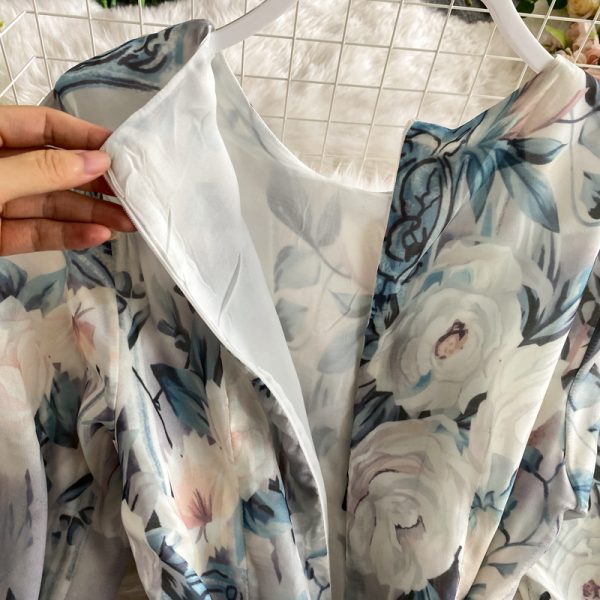 Holiday wind round collar dress fashion temperament hubble-bubble sleeve show thin printed big long skirt - Image 4