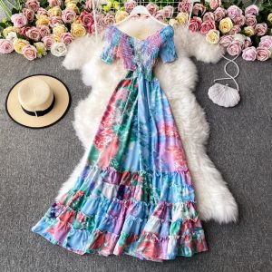 A word shoulder to shoulder gown posed dress show thin waist temperament