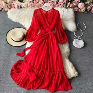 National wind red dress female saka salt lake of qinghai tourism photo skirt seaside holiday beach dress woman