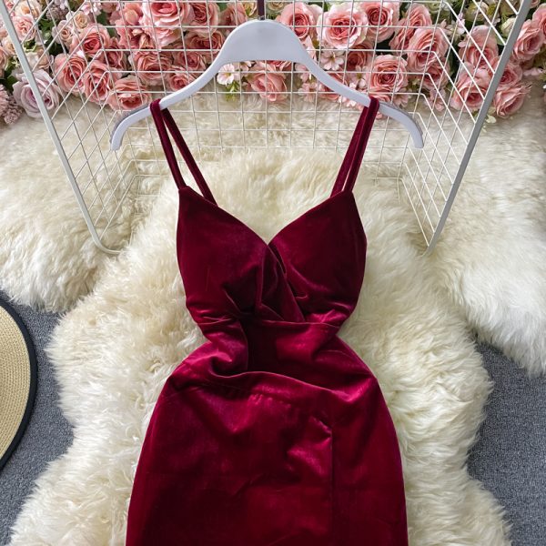 Retro velvet strap strapless dress v-neck with cultivate one’s morality show thin trying to split the dress skirt - Image 5