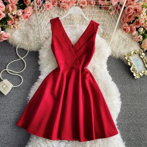 Evening Dress New Elegant Slimming Small V-neck Dress Sleeveless Socialite Dress Host Short Dress