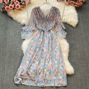 Summer New Elegant V-neck Fitted Waist Sweet Floral Chiffon Dress Flared Sleeve Western Style High Waist A- line Dress