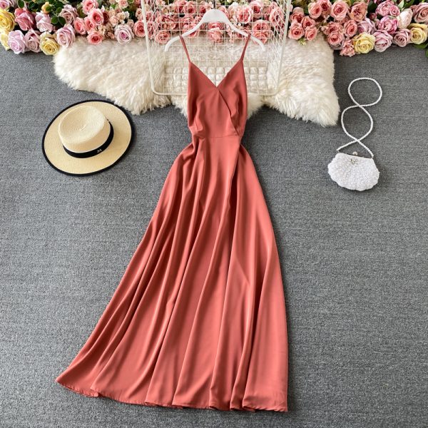 Summer Solid Color Wide Hem Dress V-neck Scheming Backless Slim-Fit Figure Flattering Party Dress High Waist Dress - Image 4