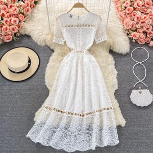 French round Neck Lace Dress for Women Summer New Fairy Lady Super Fairy Mori Style Waist-Tight Slimming Elegant Long Dress