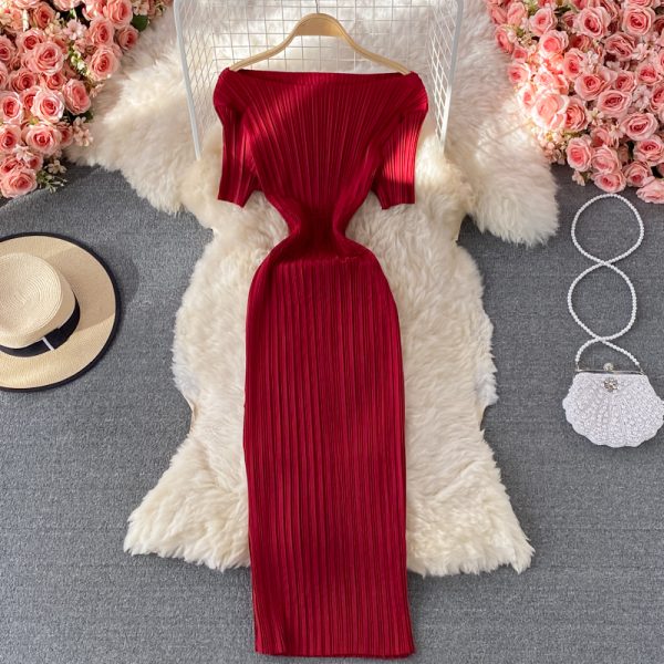 Summerfrench Retro off-Shoulder Shoulder-Baring Pleated Dress Elegant Graceful Waist-Tight Slimming Long Dress - Image 3