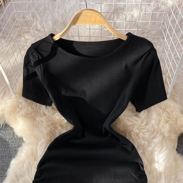 Small pleated short skirt with hips, feminine temperament, light mature style, puff sleeves, slim slimming round neck dress - Image 4