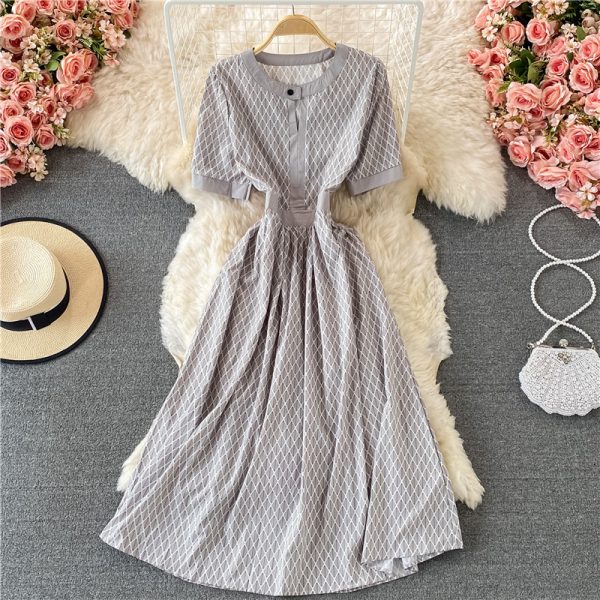 Gentle Puff Sleeve round Neck Plaid Dress Women’s Summer French Style Girl’s First Love Super Fairy Mori Style Large Swing Dress - Image 4