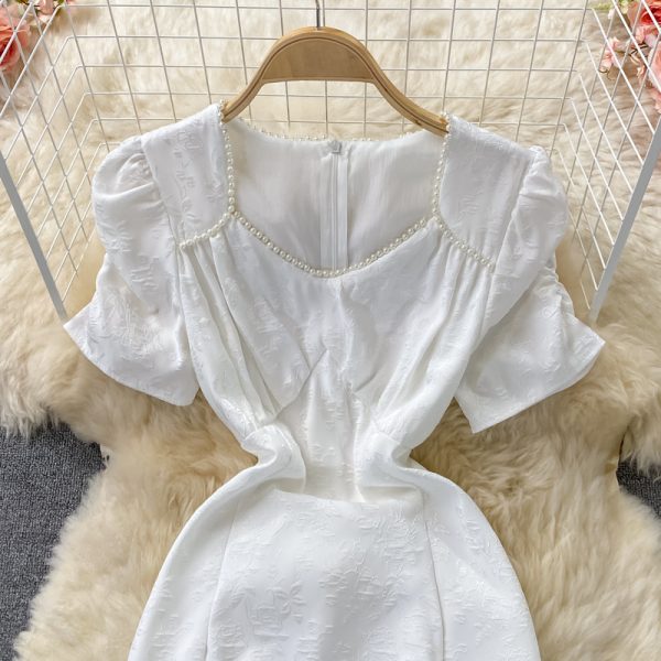 Retro Beaded V-neck Puff Sleeve White Jacquard Dress Short Sleeve Waist-Controlled Slimming Temperament Split Mid-Length Skirt - Image 3