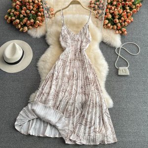 Seaside Holiday Floral Slip Dress Vest Chiffon Pleated Dress Women’s Summer Slimming Temperament Fairy Long Dress