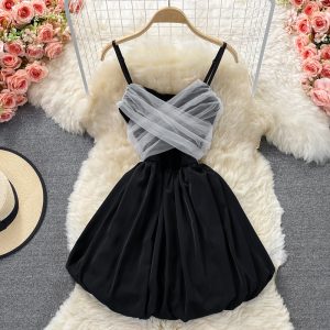 Western Style Small Sweet Mesh Stitching Princess Pettiskirt High Waist Hepburn Style Dress Temperament Small Black Skirt Summer