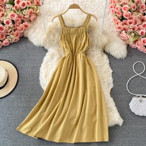 Summer New French Retro Girl’s First Love A- line Dress Waist Slimming Gentle Sweet Spaghetti-Strap Dress