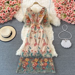 Summer New Women’s Fairy Dress Heavy-Duty Tight Waist Embroidered Flower Mesh V-neck High Waist Dress 3/4 Sleeve