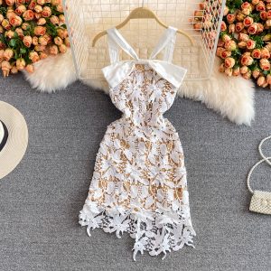 Halter Cut-out Lace Suspender Skirt Female Summer New Waist Slimming Socialite Style Bow Hip-Wrapped Dress Dress