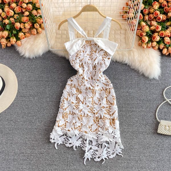 Halter Cut-out Lace Suspender Skirt Female Summer New Waist Slimming Socialite Style Bow Hip-Wrapped Dress Dress