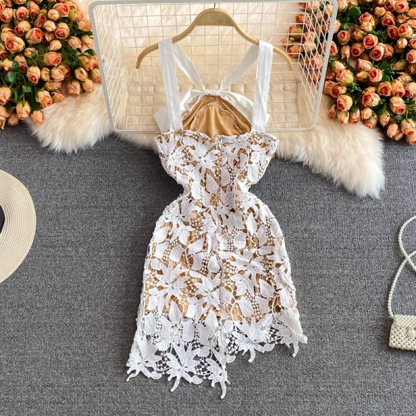 Halter Cut-out Lace Suspender Skirt Female Summer New Waist Slimming Socialite Style Bow Hip-Wrapped Dress Dress - Image 5