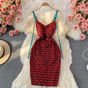 French Style Retro Slit Suspender Dress for Women Summer Floral Skirt Sexy Backless Slim-Fit Figure Flattering Sheath Dress
