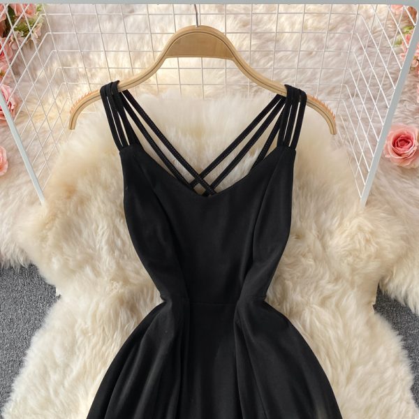 Seaside Vacation Travel Sexy Backless Slit Large Swing Dress Super Fairy Waist Trimming Slimming V-Neckline Strap Dress Summer - Image 3