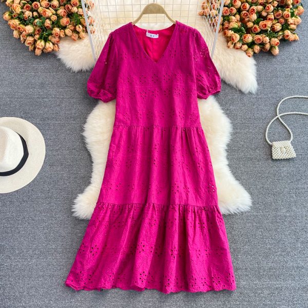 Seaside Holiday Beach Dress V-neck Puff Sleeve Dress Summer Loose Slimming Dignified Hollow Large Swing Dress - Image 4