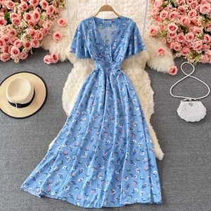 V-neck Floral Dress for Women Summer New French Style Retro Waist-Controlled Slimming Temperament Ethereal Swing Dress