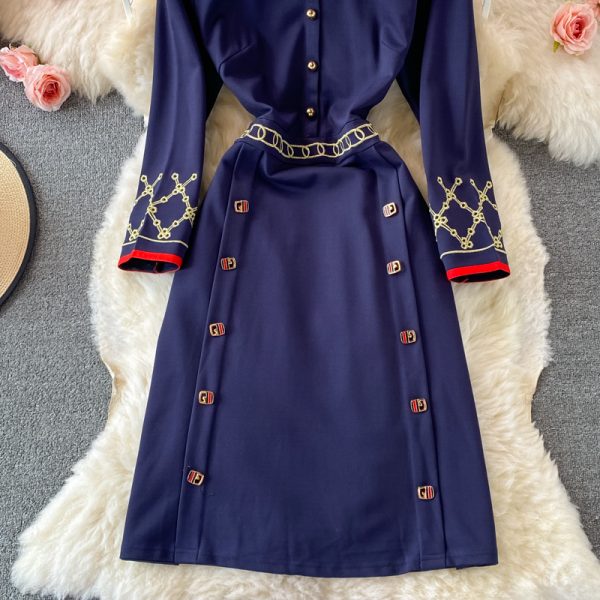 French Hepburn style elegant waist long-sleeved lapel dress autumn retro exquisite embroidery collar A-line skirt - Image 4