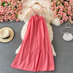 First love girl holiday suspender beautiful back beach dress new female summer seaside photo and put on long skirt halter dress