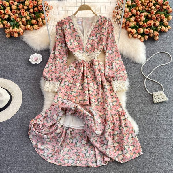 Lace Chiffon Patchwork Floral Dress Women's Autumn New Long Sleeve V-neck Slimming French A- line Large Hem Long Dress - Image 5