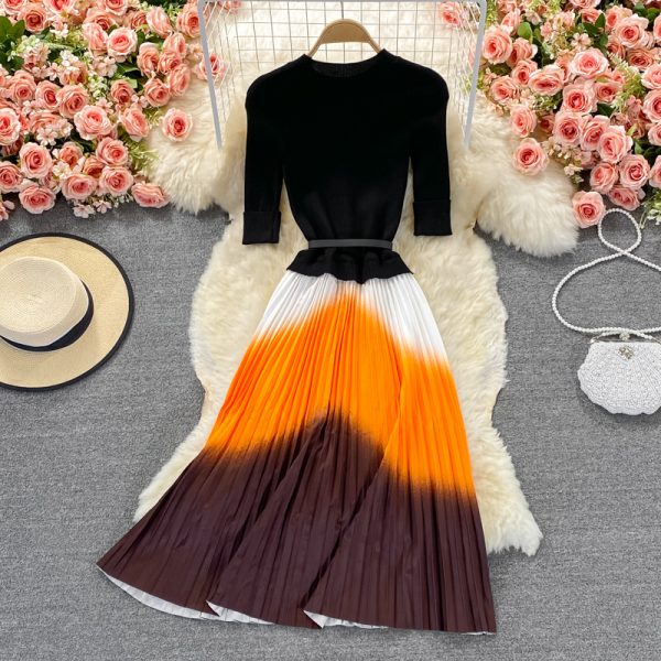 Autumn and winter new style long-sleeved knitting stitching color pleated five-point sleeve elegant large swing skirt - Image 5