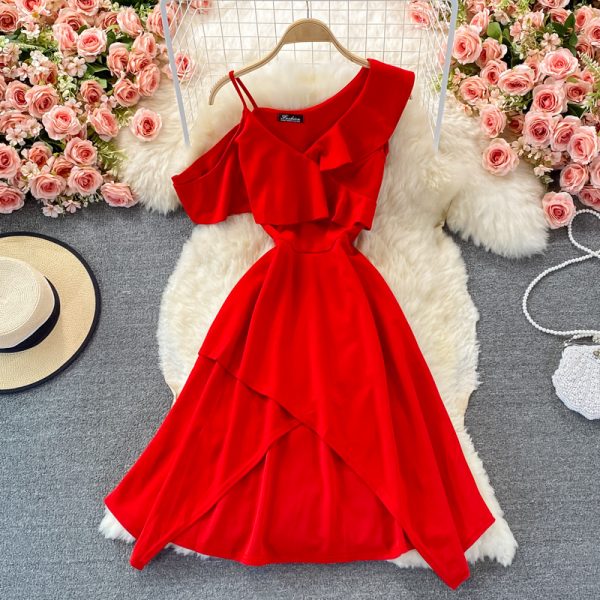 Summer New Elegant Sexy Cold-Shoulder Elegant Irregular Design Ruffled Spaghetti Straps Dress Fashion Dress