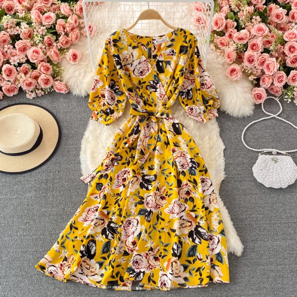 V-neck floral dress female summer new style loose cover belly Yujie style over the knee a-line big dress - Image 3