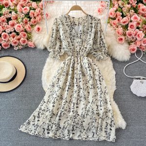Summer New Korean Chic Retro V-neck Waist-Controlled Slimming Mid-Length Puff Sleeve Floral Large Swing Dress
