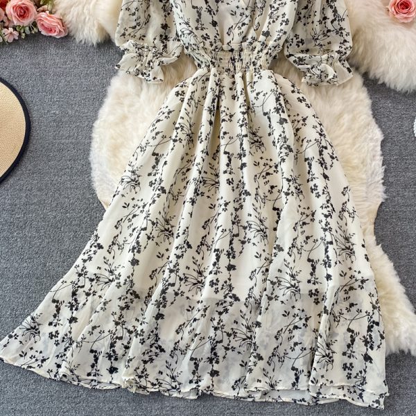 Summer New Korean Chic Retro V-neck Waist-Controlled Slimming Mid-Length Puff Sleeve Floral Large Swing Dress - Image 4
